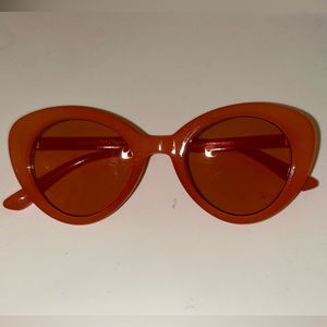 Urban Outfitters Cat Eye sunglasses